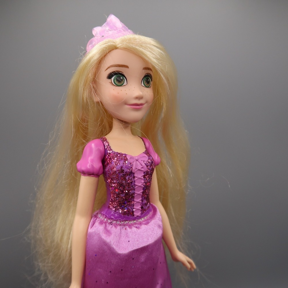 Disney Hasbro 2018 Royal Shimmer Princess Rapunzel 12'' Doll